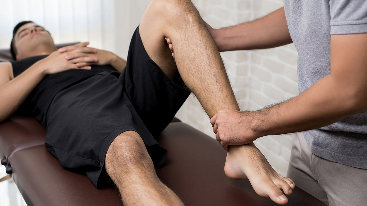 Physical Therapy for Knee Pain - RxRehab Physical Therapy