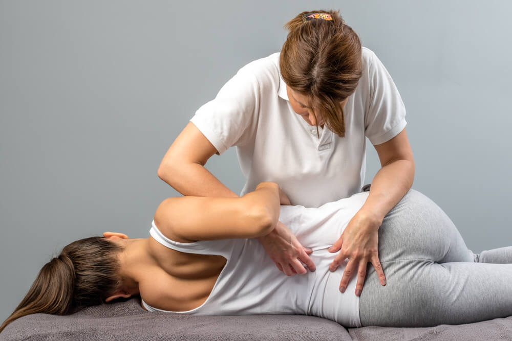 Physiotherapist For Back Pain in Pimpri Chinchwad | Best Doctors for Back Pain in Pimpri Chinchwad | Health Box Polyclinic