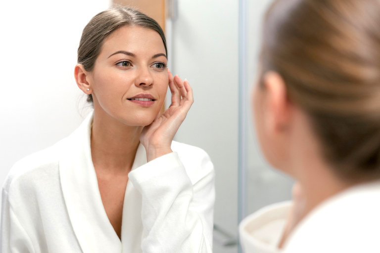 Enhancing Skin Health Holistically: Tips for Vibrant Skin at Any Age